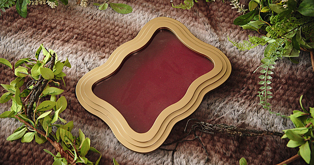 The Gilded Shadow Box Pinboard