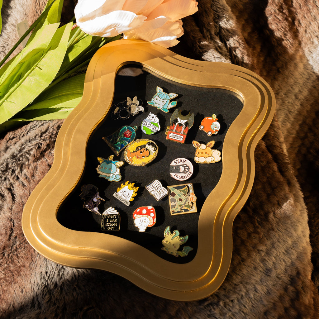 The Gilded Shadow Box Pinboard